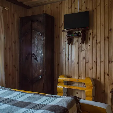 Synevyrskyj Chardash Pensjonat