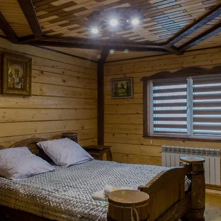 Pensjonat Synevyrskyj Chardash 3*