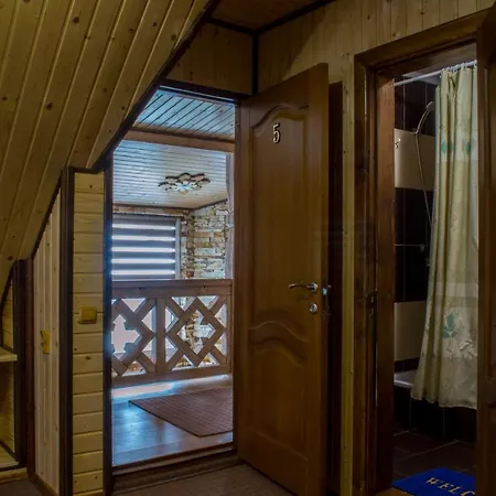 Гостевой дом Synevyrskyj Chardash Синевир